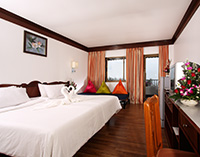 デラックスルーム